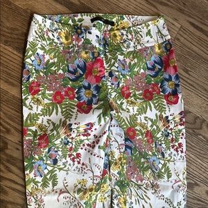 Women's Up! Thincredible Floral Stretch Pull-On Ankle Pants size 8 EUC